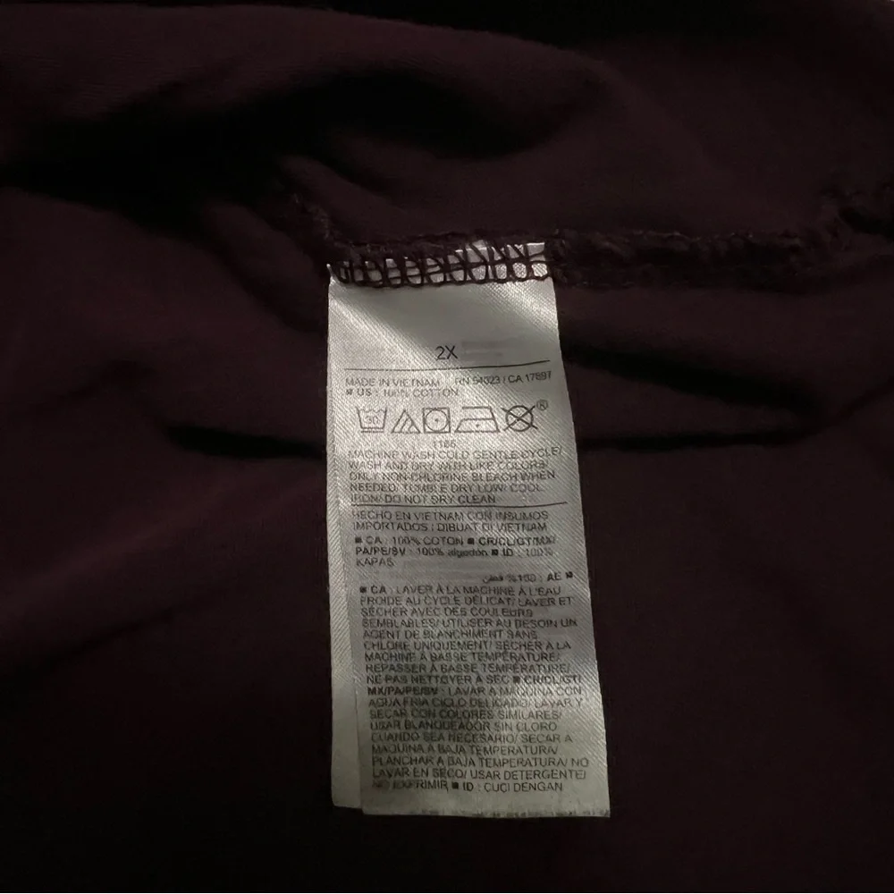 Boxy Maroon Top 2x Cropped Long Sleeve - Picture 4 of 4